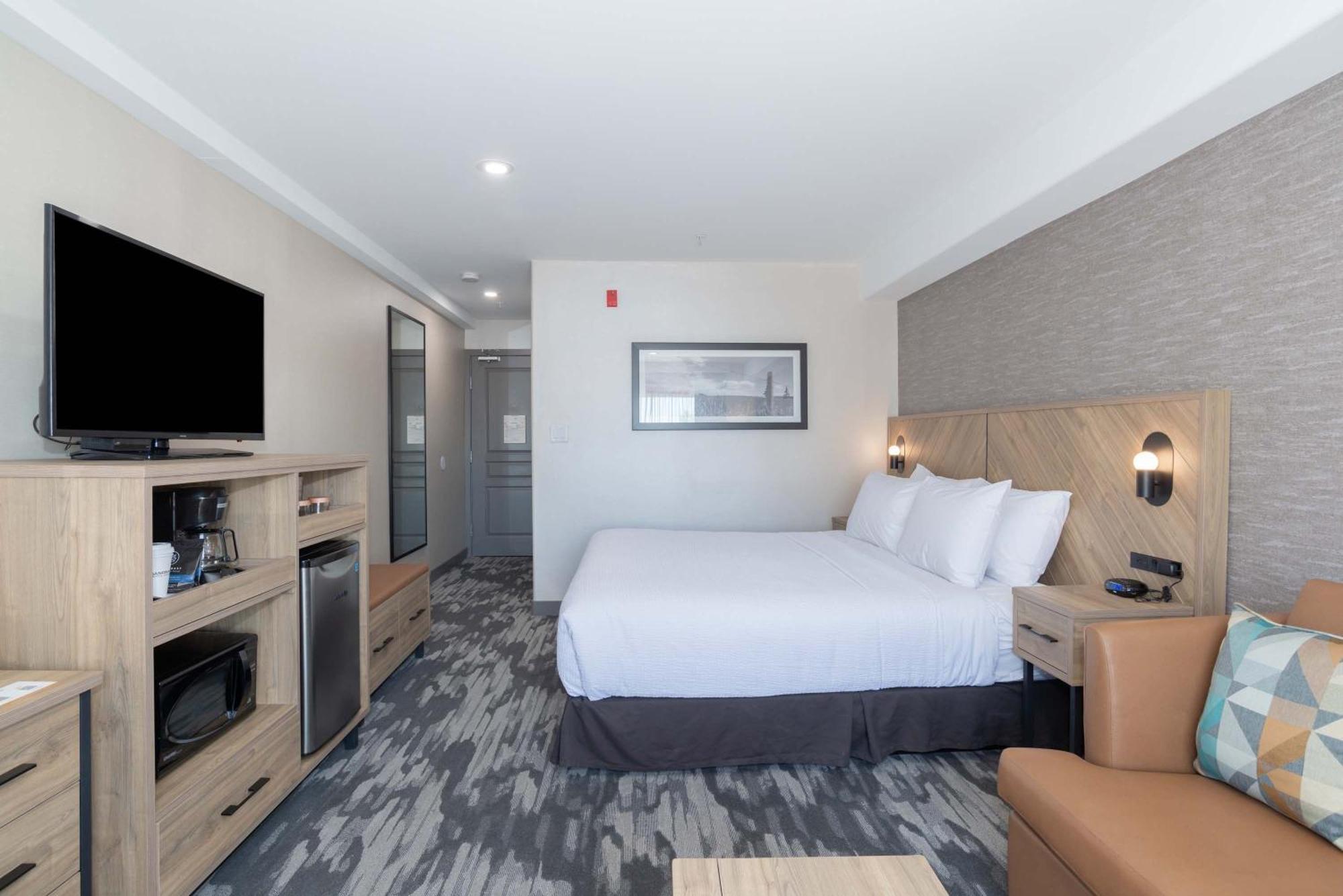 Sandman Hotel & Suites Regina Esterno foto