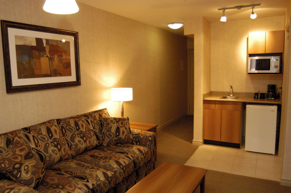 Sandman Hotel & Suites Regina Esterno foto